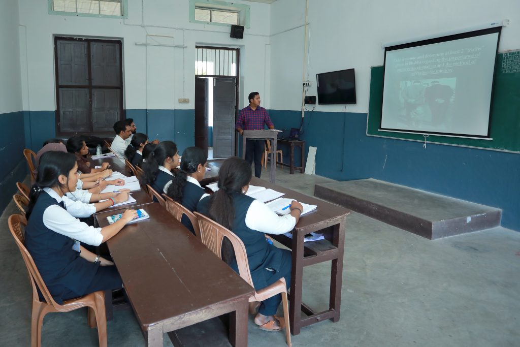 ICT Classroom (18)